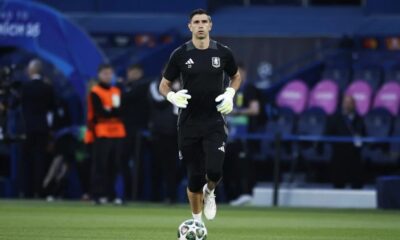 Se lesionó el arquero marplatense “Dibu” y el delantero bahiense Lautaro Martínez a dos meses del mundial