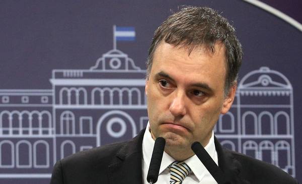 La semana más complicada de Adorni: un video viral de Jamaica, el departamento de $230.000 y el secreto bancario levantado