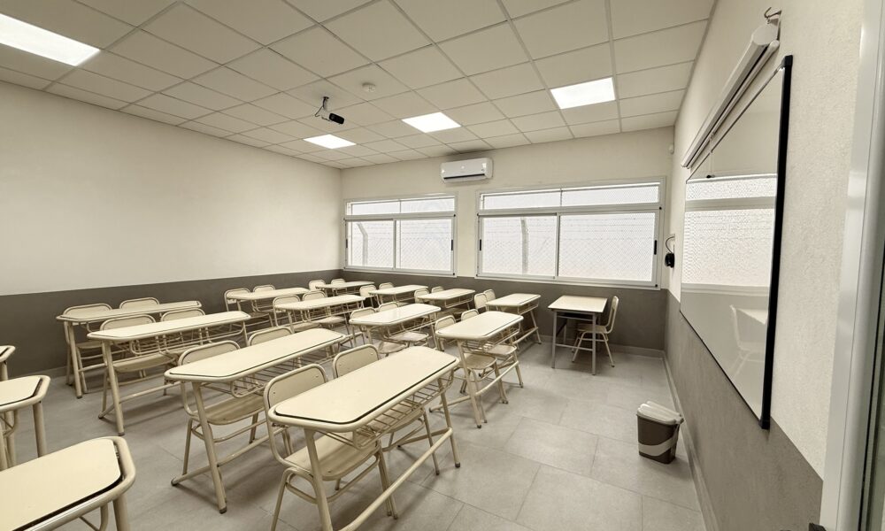 Amenazas en escuelas: En Rosales decidieron que los alumnos de secundarias ingresen sin mochilas