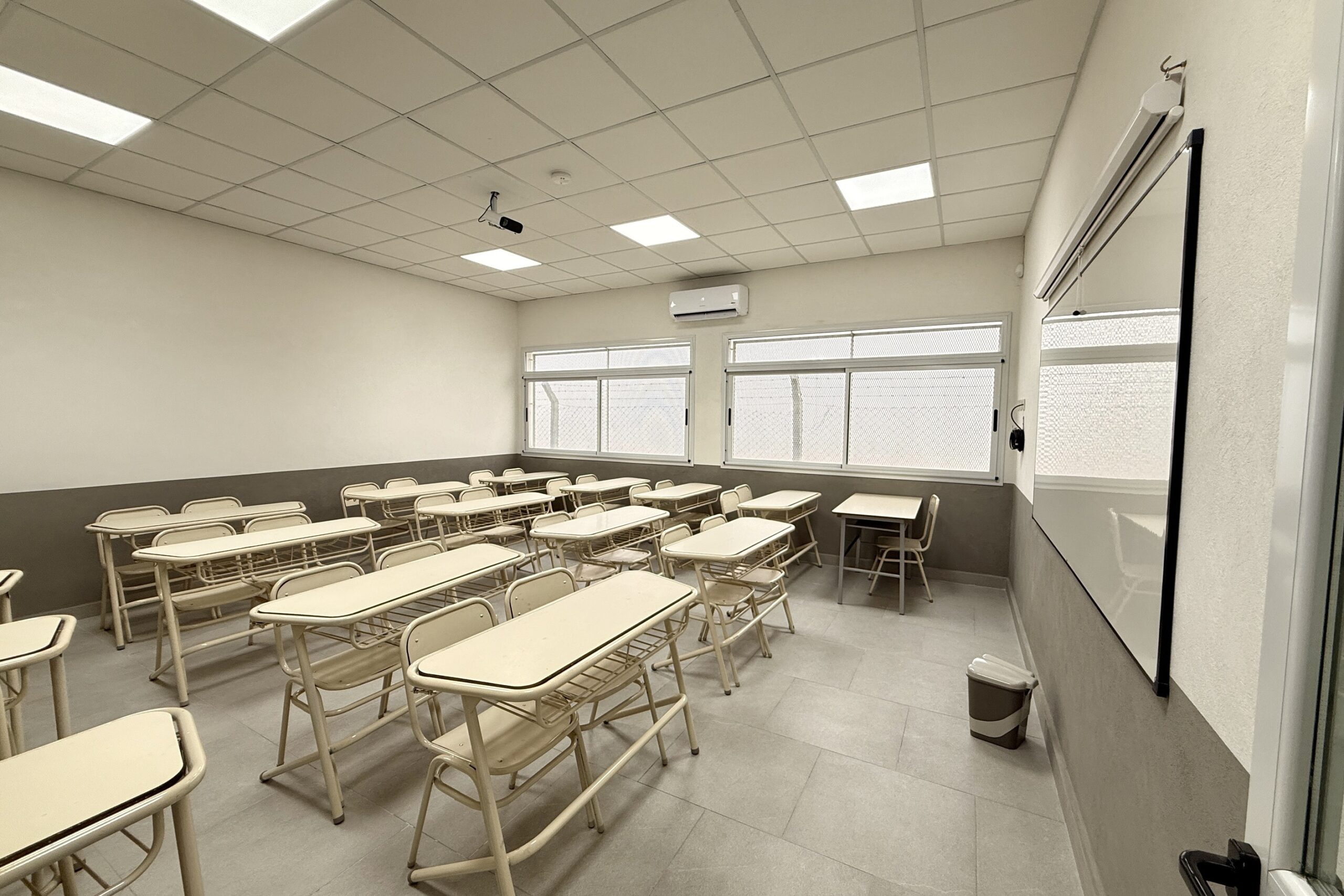 Amenazas en escuelas: En Rosales decidieron que los alumnos de secundarias ingresen sin mochilas