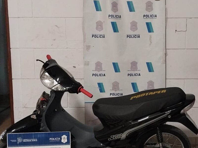 Operativo conjunto en Tres Arroyos permite recuperar una moto robada en Gonzales Chaves