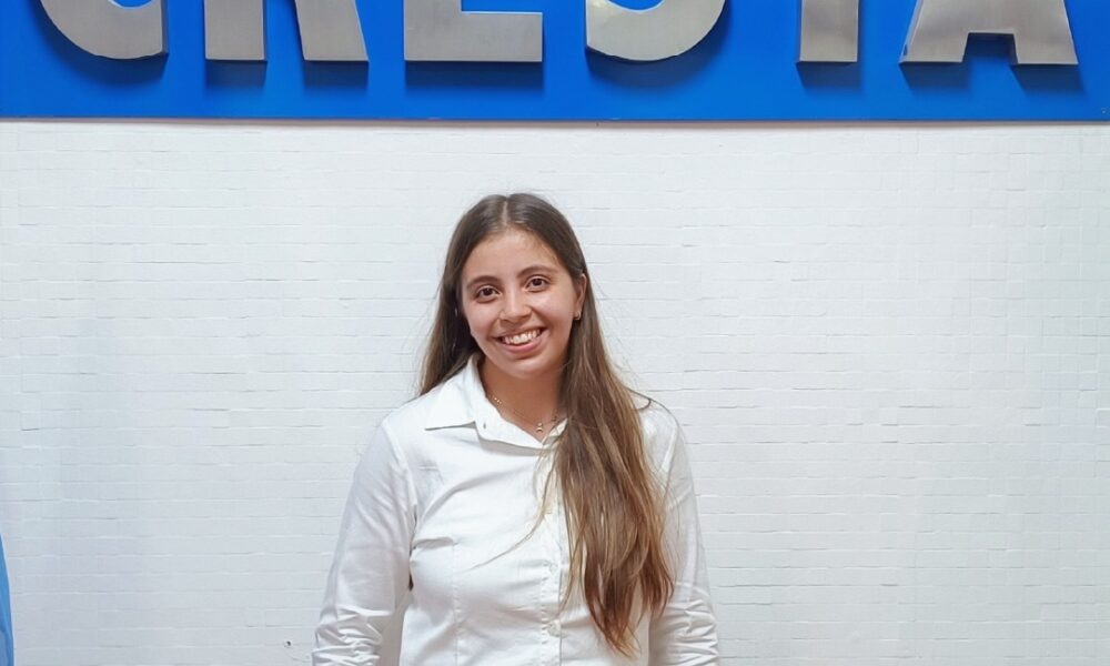 El CRESTA celebra una nueva graduada en la Tecnicatura Universitaria en Desarrollo de Aplicaciones Informáticas