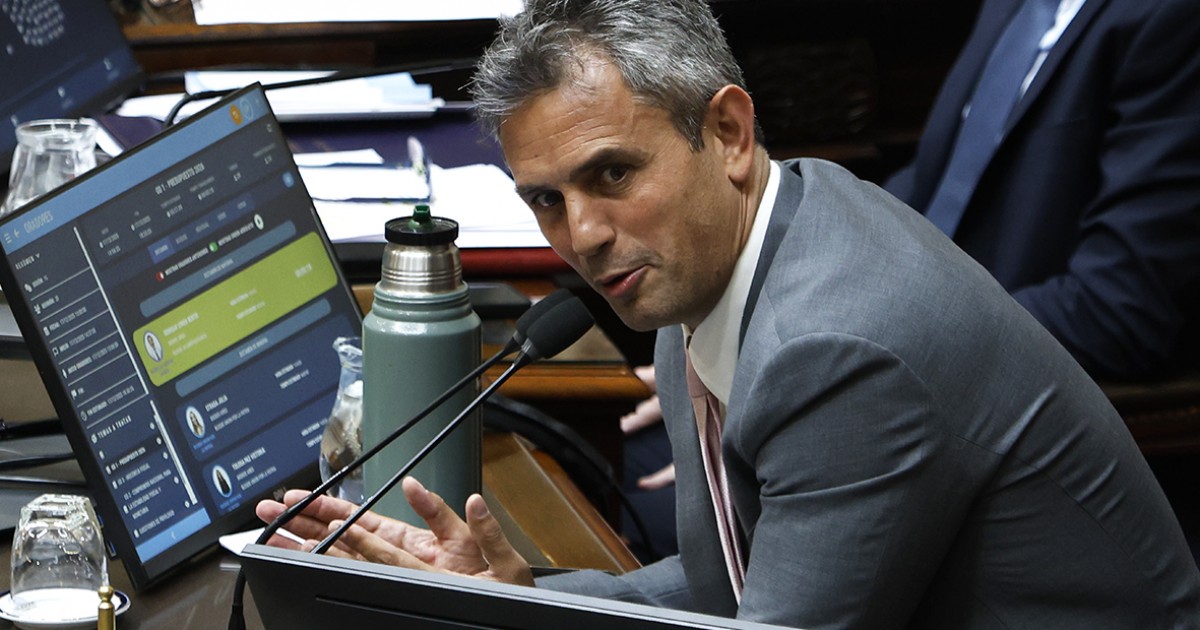 El gobierno quiere aprobar una ley para que los periodistas presenten declración jurada como los funcionarios