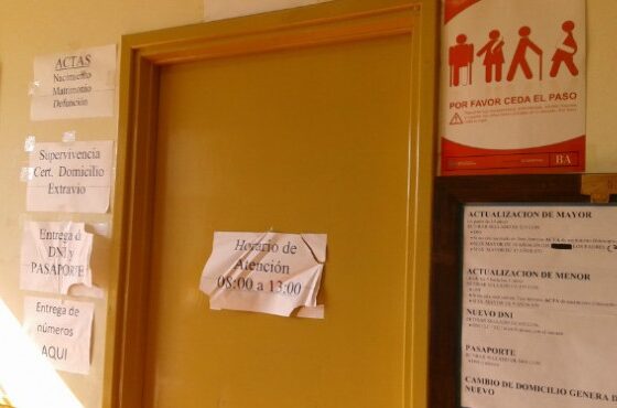 Oficializan el cronograma de pago de marzo a estatales bonaerenses y los docentes piden adelantar la fecha