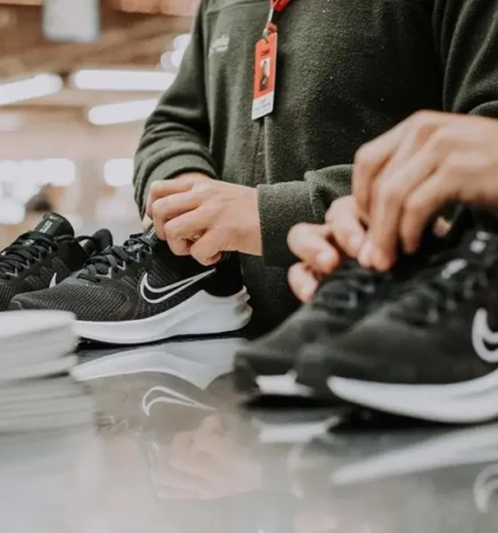 Crisis en las zapatillas: tras el cierre en Coronel Suárez, qué pasará con la única fábrica de Adidas y Nike en el país