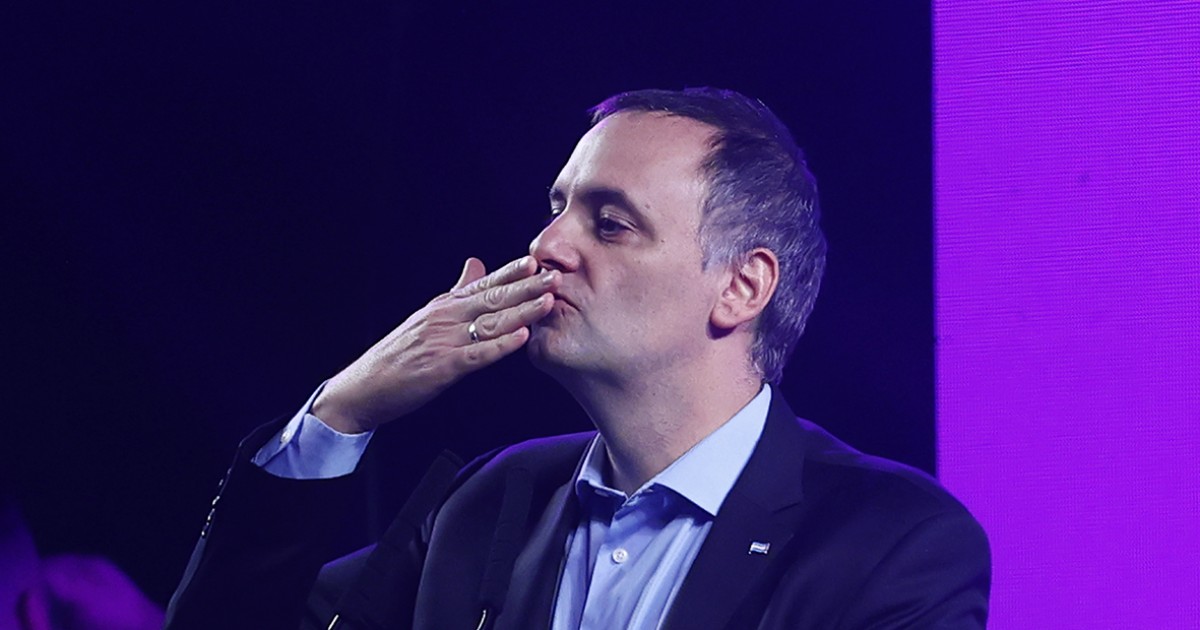 La escribana de Adorni trabajó con narcos que fabricaban la droga de Breaking Bad