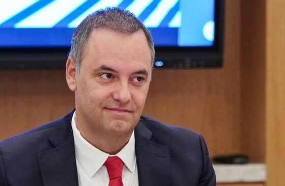 Adorni gana tiempo: la Oficina Anticorrupción extendió plazos para declaraciones juradas