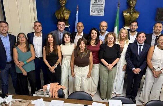 El PERONISMO se planta contra el AJUSTE de ZDERO: buscan declarar la EMERGENCIA ALIMENTARIA y SALARIAL