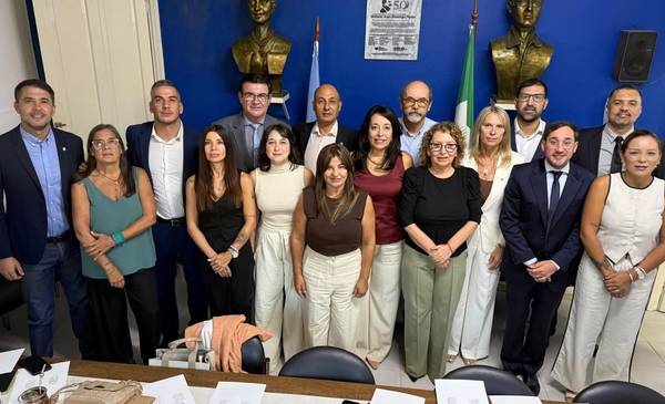 El PERONISMO se planta contra el AJUSTE de ZDERO: buscan declarar la EMERGENCIA ALIMENTARIA y SALARIAL