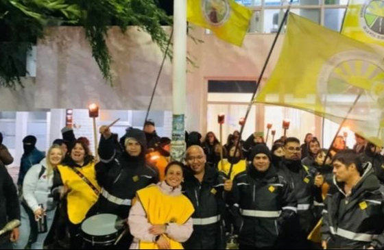 TENSIÓN en SANTA CRUZ: gremios convocan a un PARO GENERAL y desafían AL GOBERNADOR VIDAL