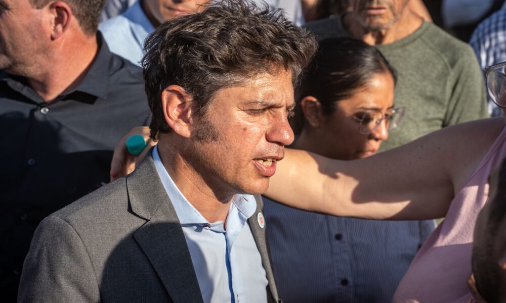Kicillof despliega su agenda semanal en el interior bonaerense con recorridas y anuncios en cinco municipios