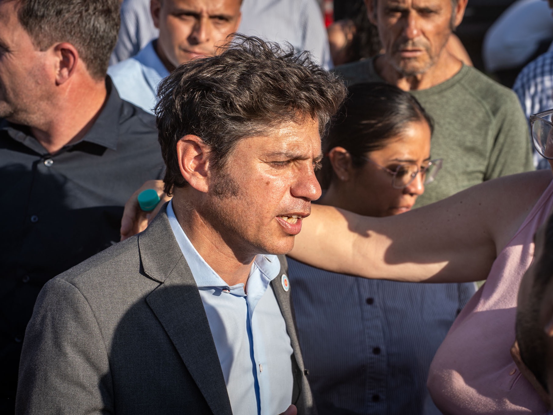 Kicillof despliega su agenda semanal en el interior bonaerense con recorridas y anuncios en cinco municipios