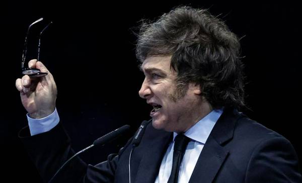 MILEI CAE en las ENCUESTAS y su poder empieza a TENER LÍMITES