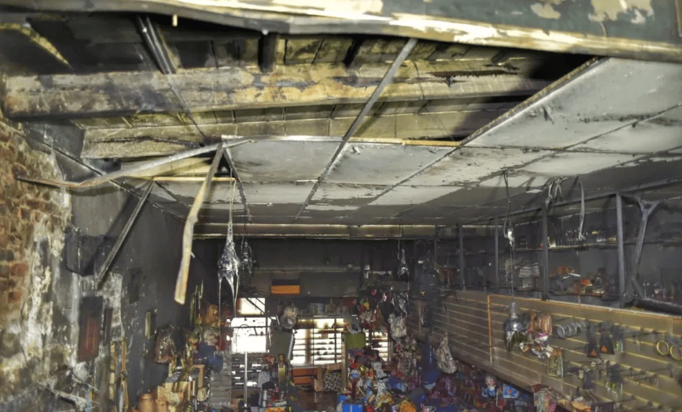 El drama de un comerciante en Patagones: Se le incendió el local y al día siguiente lo saquearon