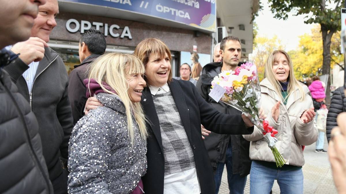 Bullrich VA POR MÁS y ejerce presión total sobre Adorni: exige que ponga fecha a su presentación en el Senado