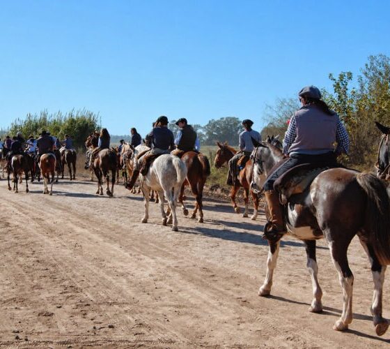 Fiestas populares en la Provincia de Buenos Aires 2026: Eventos turísticos gratuitos del 7 al 14 de mayo