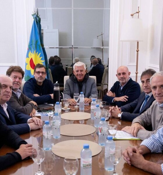 Intendentes le exigieron a la Legislatura bonaerense liberar fondos municipales sin condicionamientos