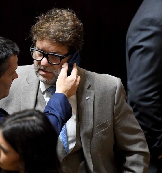 La guerra del peronismo y diferencias en la oposición traban el reparto de fondos para intendentes bonaerenses