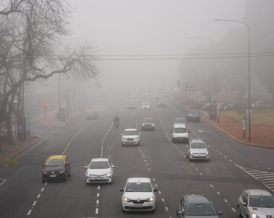 El SMN emitió una advertencia por niebla en los 135 municipios bonaerenses