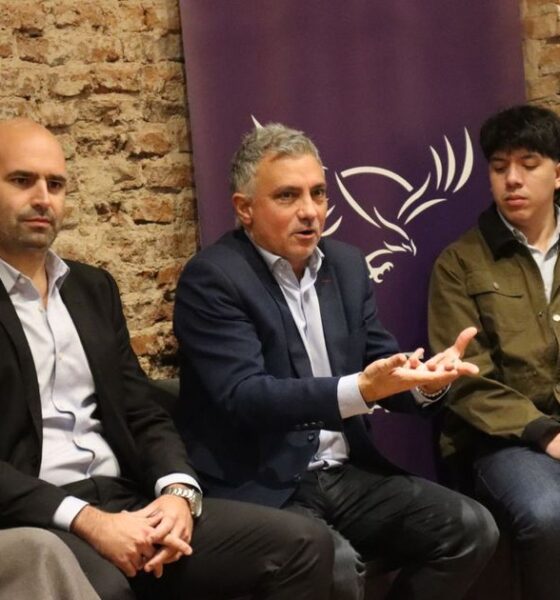Legislatura bonaerense: el proyecto de Pareja para bajar la edad de concejales choca contra la Constitución