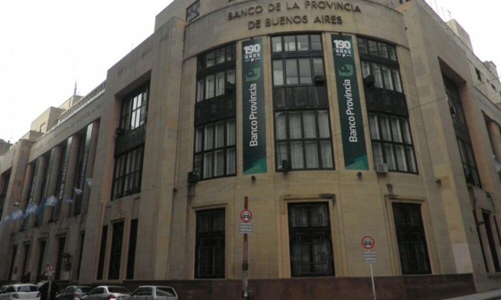 Banco Provincia: La Libertad Avanza quiere eliminar ocho cargos y volver al esquema anterior