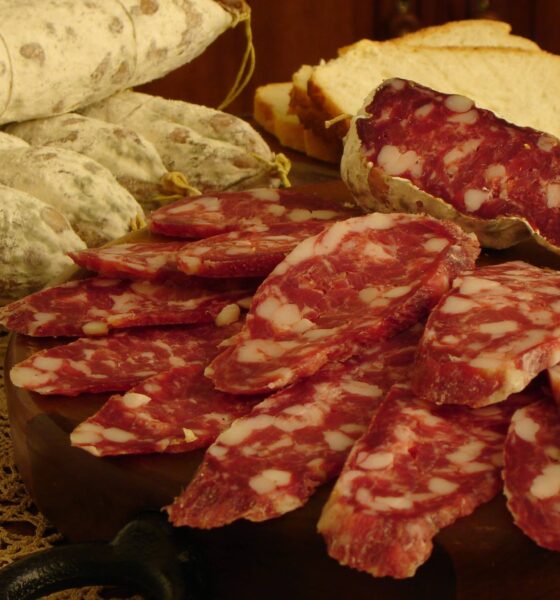 Con un salame de 50 metros, Sierra de la Ventana organiza una fiesta inédita en la zona