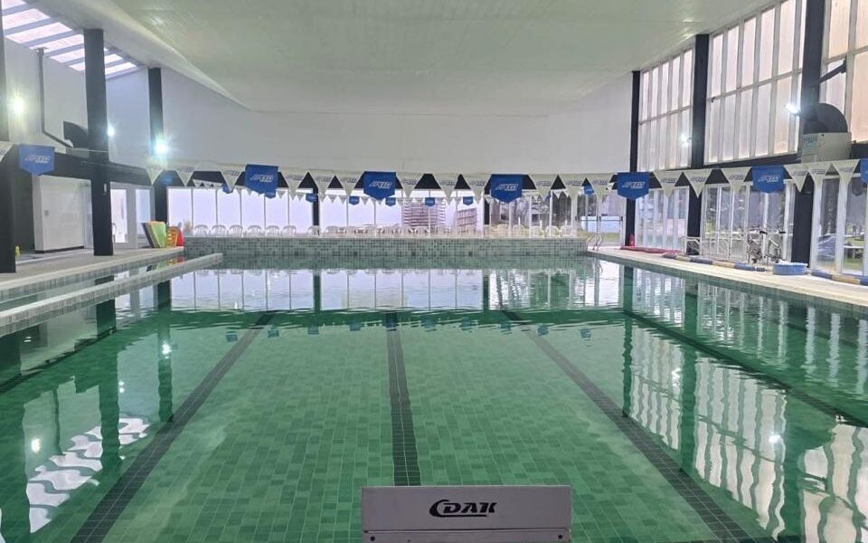 Totalmente remodelado, el Natatorio Municipal reabrió sus puertas