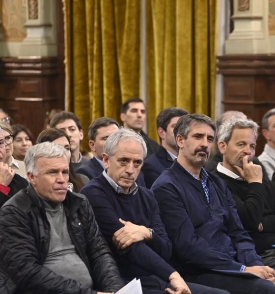Intendentes bonaerenses reactivan el reclamo por la crisis económica en los municipios