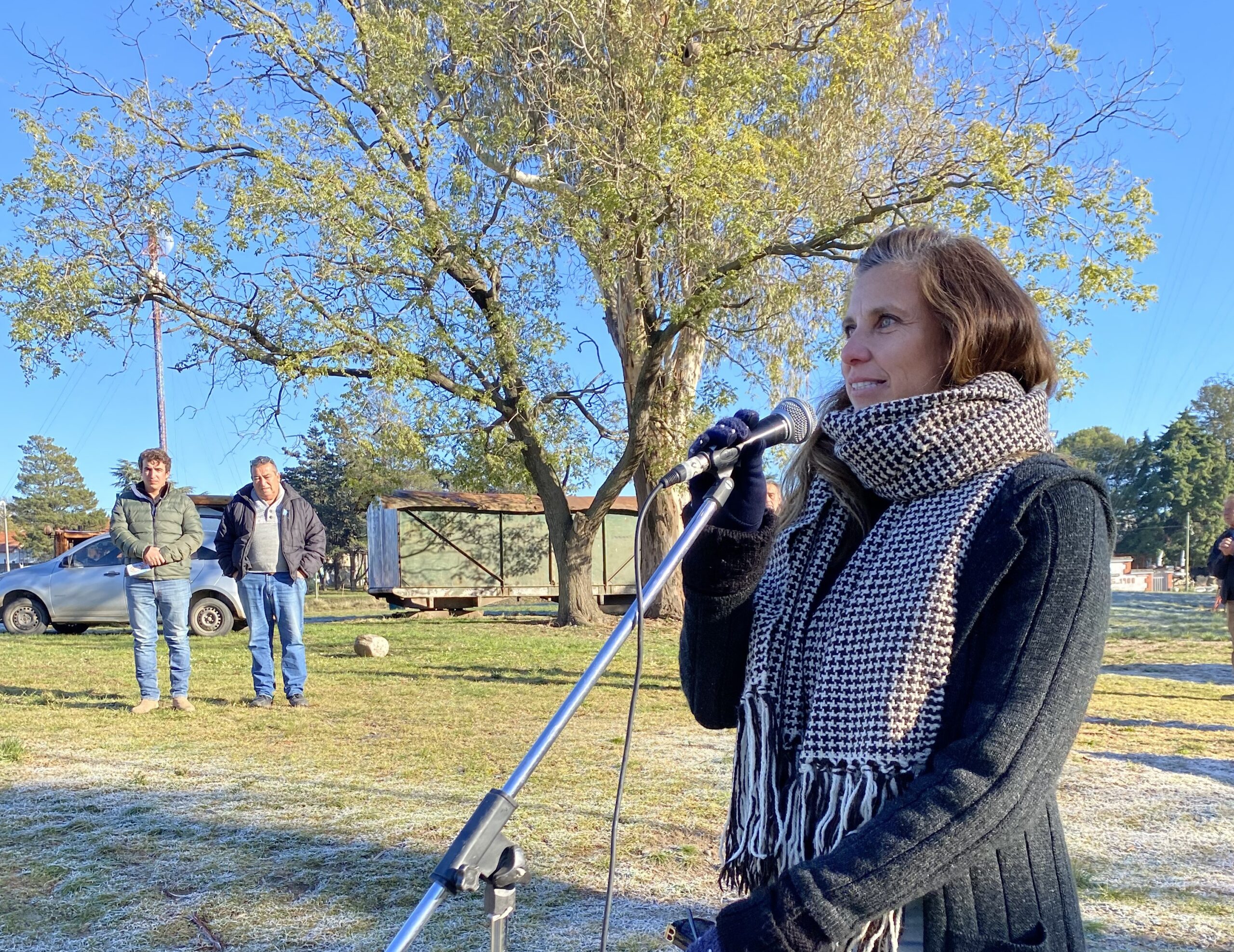 "Es importante que Sierra de la Ventana tenga un símbolo creado entre todos sus habitantes": Viviana Montibeller sobre el concurso para la primera bandera oficial