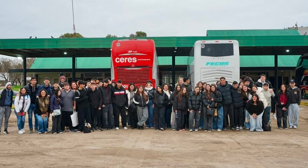 Monte Hermoso impulsa el futuro educativo: 150 estudiantes participaron de la Muestra de Carreras de la UNS
