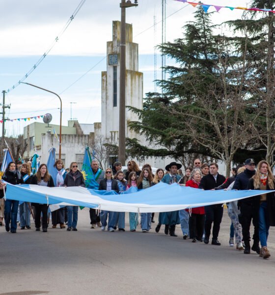 Saldungaray celebró sus 126 años con un emotivo acto junto a toda la comunidad