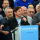Axel Kicillof avanza con las reelecciones de intendentes para apuntalar la pelea nacional