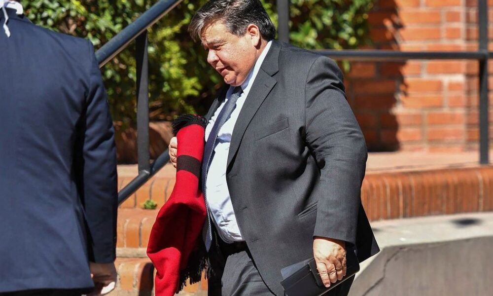 Legislatura bonaerense: Mario Ishii se plantó y trabó el avance de los proyectos de Kicillof en el Senado