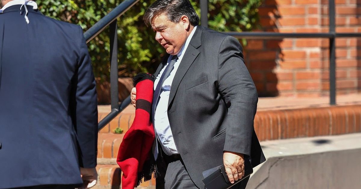 Legislatura bonaerense: Mario Ishii se plantó y trabó el avance de los proyectos de Kicillof en el Senado