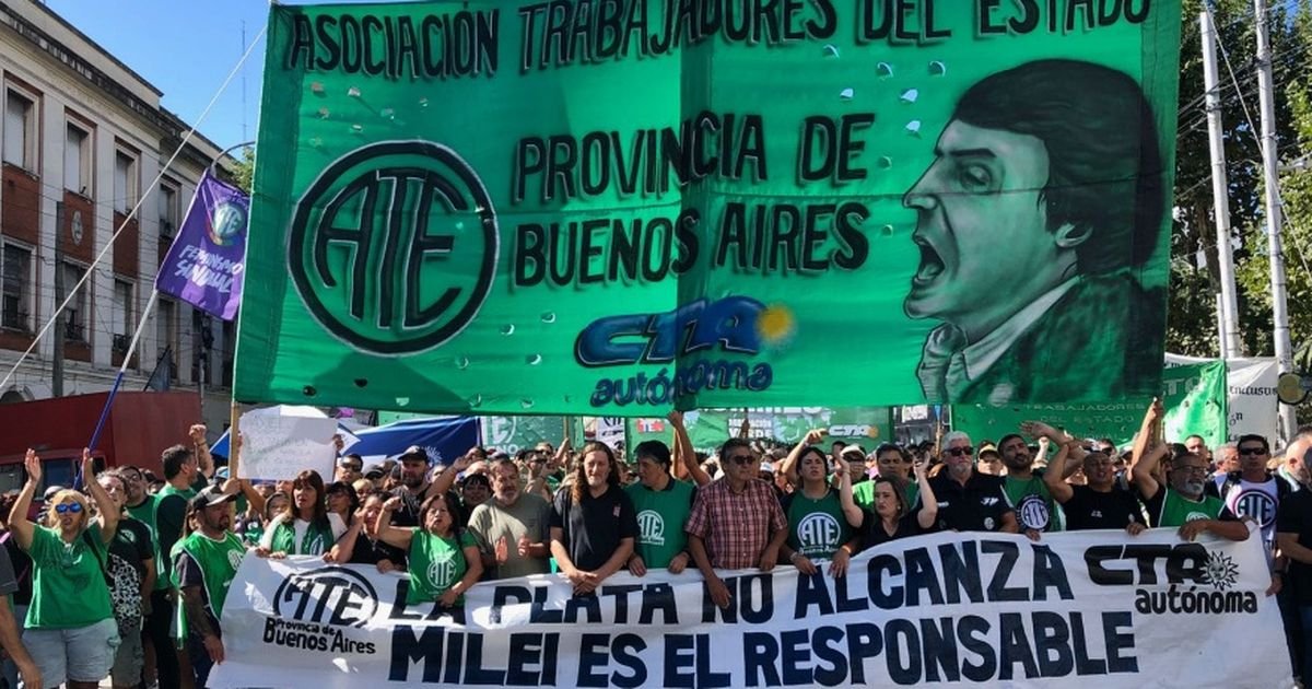 ATE le hace otro paro a Axel Kicillof en plena paritaria y denuncia "precarización" en Buenos Aires