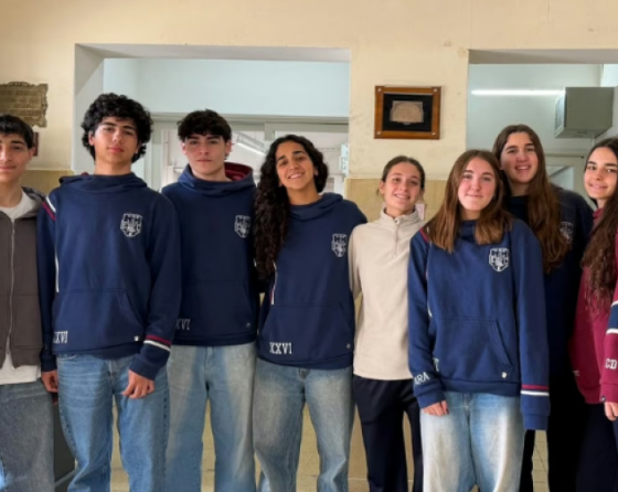 Estudiantes de Bahía Blanca ganaron una olimpíada nacional con un bot que detecta estafas